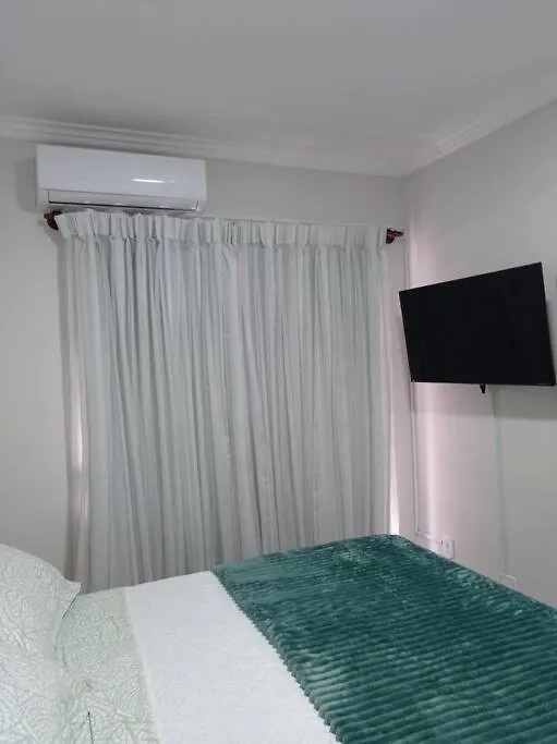 Apto A 100M Praia Baln Camboriu Balneário Camboriú 0*,